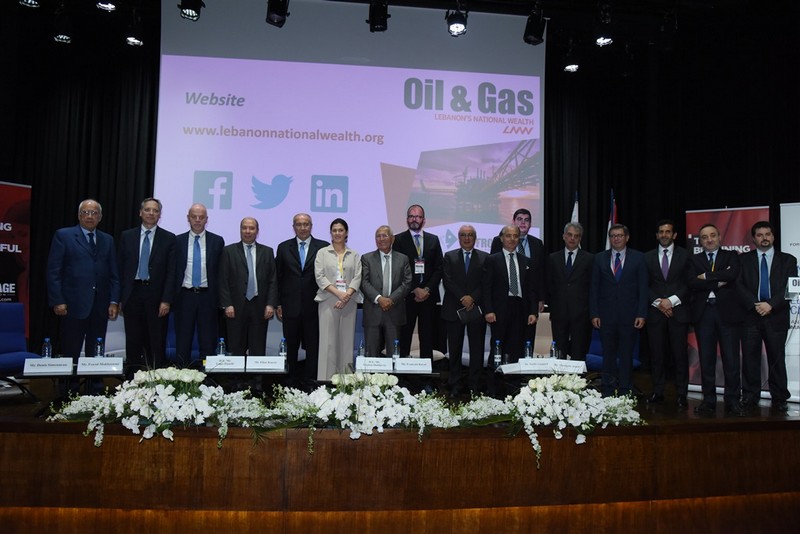 Organization of the third Forum on Oil and Gas